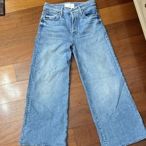 Stylish Blue Wide-Leg Jeans